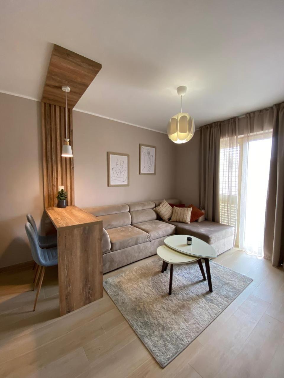 Apartman Tara ティヴァト エクステリア 写真