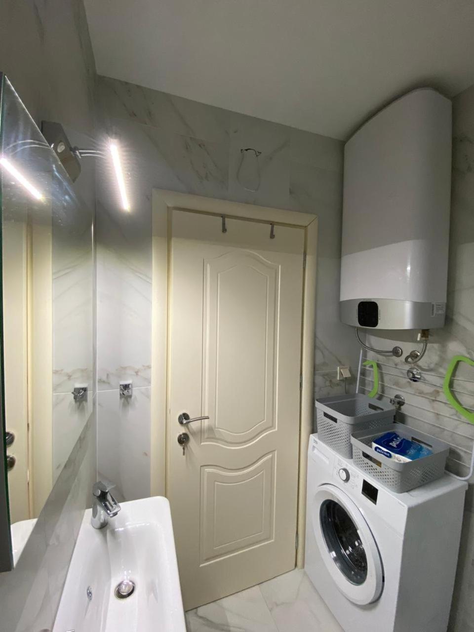 Apartman Tara ティヴァト エクステリア 写真